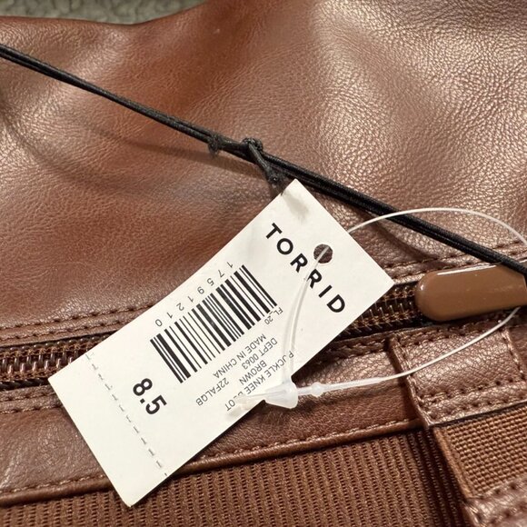 Torrid Extra Wide Width & Wide Calf Riding Boots β NWT Size 8.5 - Picture 2 of 4